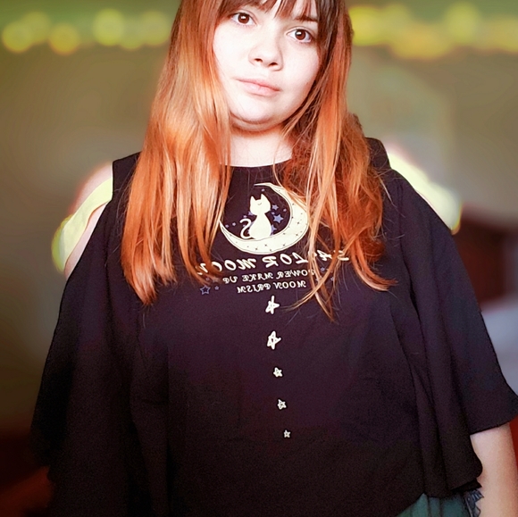 Black Sailor Moon Blouse - Picture 1 of 4